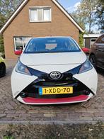 Leuke Toyota Aygo 1.0 VVT-i-x Play Airco/achteruitrijcamera, Auto's, Voorwielaandrijving, Stof, Zwart, USB