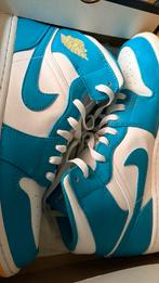 Air Jordan 1 Mid Aquatone Celestial Gold - Maat 45 - Nieuw, Wit, Nieuw, Ophalen of Verzenden, Sneakers of Gympen