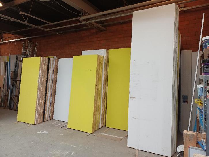 Standbouw wanden, Doe-het-zelf en Verbouw, Hout en Planken, Gebruikt, Plank, Overige houtsoorten, Minder dan 200 cm, 50 mm of meer