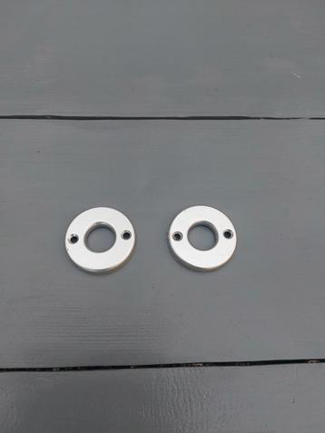 1 paar rossetten  beschikbaar voor biedingen