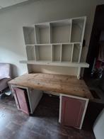 Oud eiken bureau met steigerplanken en opzetkast wit, Huis en Inrichting, Bureaus, Ophalen, Gebruikt, Bureau