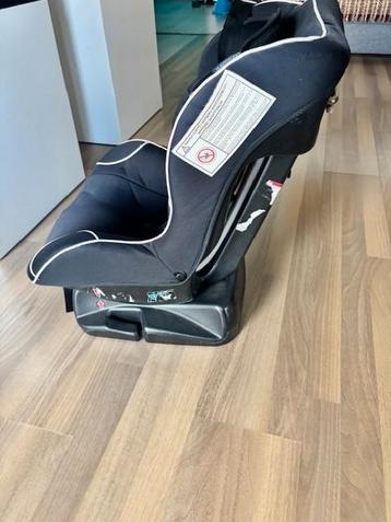 Auto babystoel beschikbaar voor biedingen