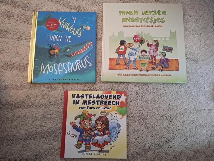3 boeken in Maastrichts dialect Jacques Vriens, Boeken, Kinderboeken | Jeugd | onder 10 jaar, Nieuw, Fictie algemeen, Ophalen