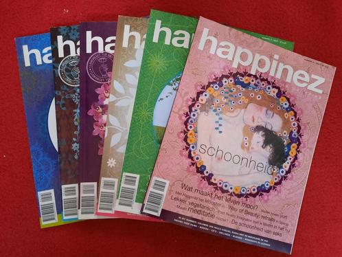 83x Happinez, nette staat, 2003 t/m 2018 en 34x dubbele, Boeken, Tijdschriften en Kranten, Zo goed als nieuw, Lichaam en Geest