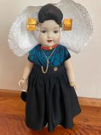 Porseleinen Zeeuwse klederdrachtpop Zuid-Beveland, Verzamelen, Poppen, Ophalen of Verzenden, Zo goed als nieuw, Pop