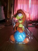 Disney Winnie de Poeh Teigetje pieppop met bal 14cm, Verzamelen, Gebruikt, Ophalen of Verzenden