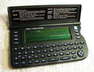 Vintage Hexaglot vertaalcomputer. In orig verpakking met man beschikbaar voor biedingen