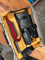 Vintage Sony CCD-V8E Video 8 met lader en toebehoren, Ophalen, 8mm, Camera