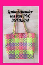 Leuke Schoudertas van PVC - 35x35cm, Sieraden, Tassen en Uiterlijk, Tassen | Damestassen, Ophalen of Verzenden, Zo goed als nieuw
