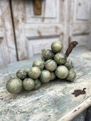 Per Sempre ,Prachtige  Antieke Grote Druiven 38 cm beschikbaar voor biedingen