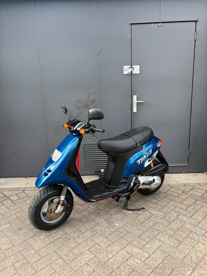Piaggio typhoon 125cc TOPSTAAT ORIGINEEL, Fietsen en Brommers, Scooters | Piaggio, Zo goed als nieuw, Zip, Tweetakt, Ophalen of Verzenden