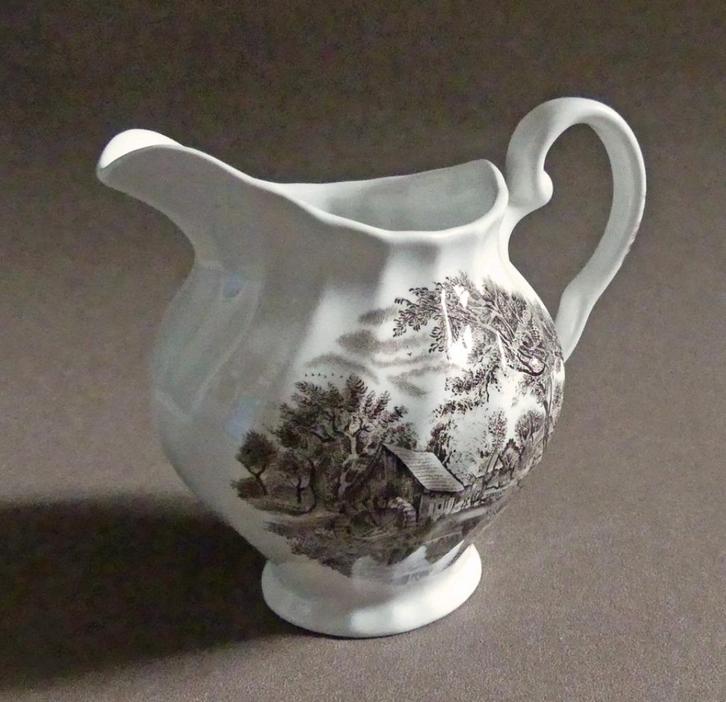 Jonhson Brothers melkkannetje Watermill melkkan England, Huis en Inrichting, Keuken | Servies, Gebruikt, Overige typen, Wedgwood
