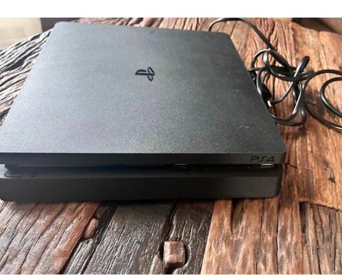 Ps4 met 3 controllers en stuur, Spelcomputers en Games, Spelcomputers | Sony PlayStation 4, Gebruikt, Original, 500 GB, Met 3 controllers of meer