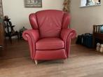 Prachtige rood leren fauteuil, Huis en Inrichting, Fauteuils, 75 tot 100 cm, Minder dan 75 cm, Leer, Zo goed als nieuw