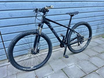 TOPFIETS: Cube Attention SL – Shimano Deore XT – RockShox beschikbaar voor biedingen