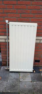 Gebruikte Radiator - type T22, Doe-het-zelf en Verbouw, Verwarming en Radiatoren, Ophalen, Gebruikt, Radiator, Minder dan 60 cm