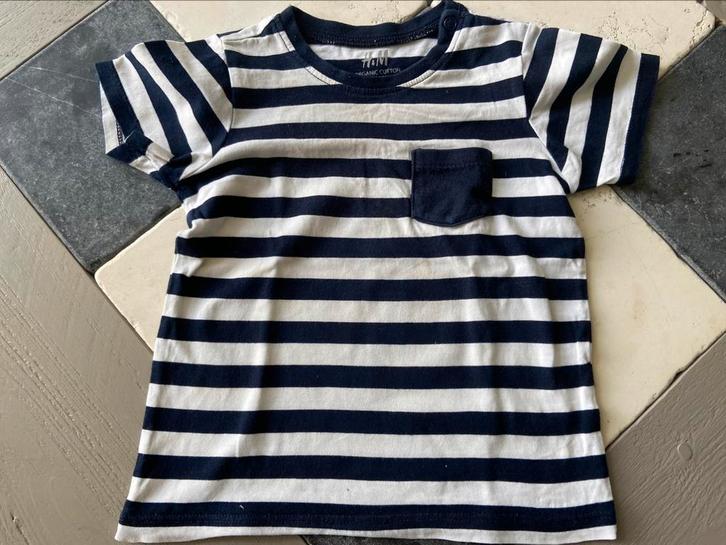 Stoer shirtje van H&M mt 74/80 voor 1 euro !!!, Kinderen en Baby's, Babykleding | Maat 74, Gebruikt, Jongetje, Shirtje of Longsleeve