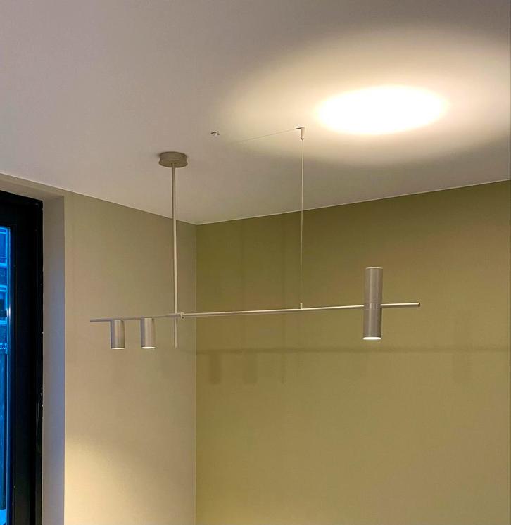 Westwing Grote hanglamp cassandra beige, Huis en Inrichting, Lampen | Hanglampen, Zo goed als nieuw, 50 tot 75 cm, Metaal, Ophalen of Verzenden