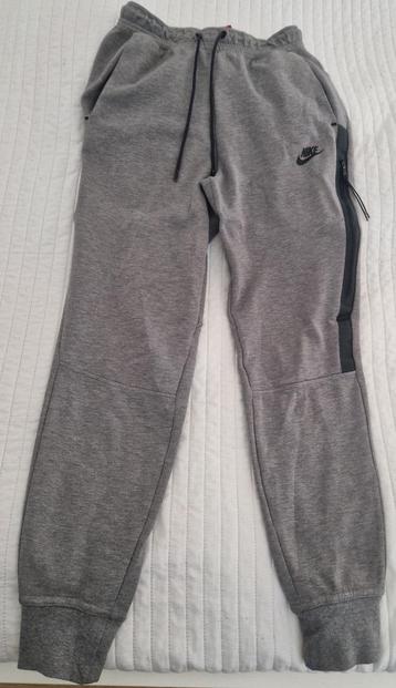 Nike joggingbroek maat xs 34 grijs sport kleding merk broek beschikbaar voor biedingen