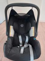 Autostoeltje baby Volvo, Kinderen en Baby's, Autostoeltjes, Ophalen, Romer, Autogordel, Zo goed als nieuw