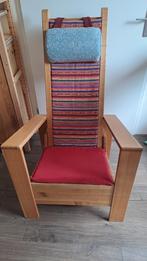 heerlijk zittende degelijke houten stoel, Ophalen, Hout, Gebruikt, Bruin