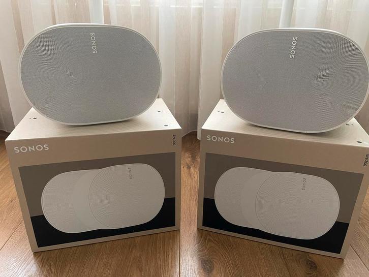 Sonos Era 300 Wit  2 stuks inclusief standaards, Audio, Tv en Foto, Luidsprekers, Zo goed als nieuw, Front, Rear of Stereo speakers