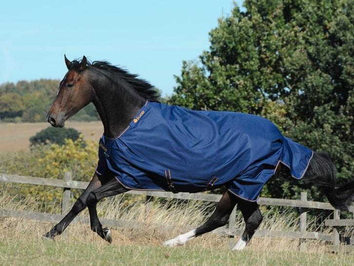 Bucas Irish Turnout Light 50gr. 175, 183, 191, 198, 206, 213, Dieren en Toebehoren, Paarden en Pony's | Dekens en Dekjes, Nieuw