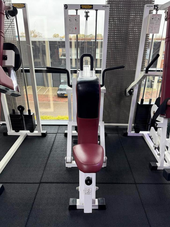 Technogym Roeimachine - Topconditie!, Sport en Fitness, Fitnessapparatuur, Gebruikt, Roeitrainer, Armen, Metaal, Ophalen of Verzenden