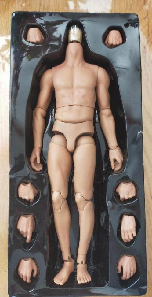 Barbie /Action figure David Beckham schaal 1/6, Verzamelen, Poppen, Zo goed als nieuw, Pop, Ophalen of Verzenden