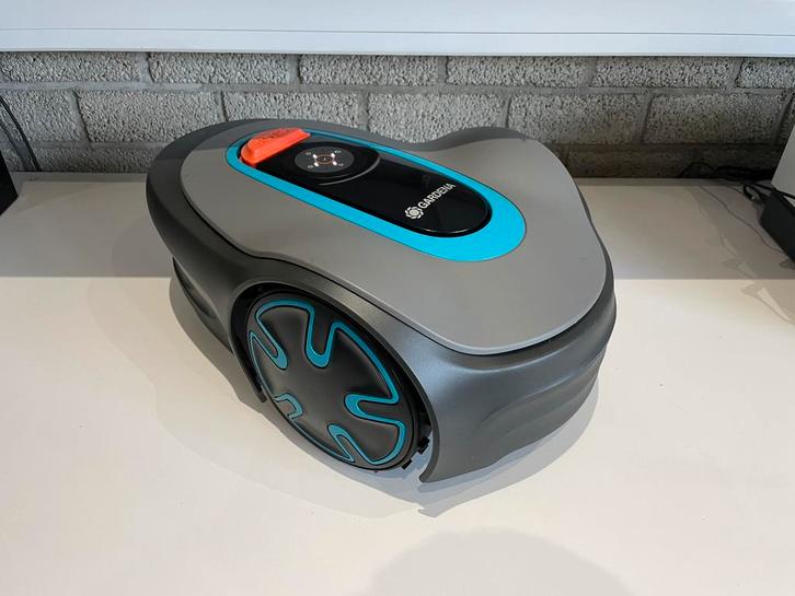 GARDENA SILENO minimo robotmaaier (nieuwstaat), Tuin en Terras, Robotmaaiers, Zo goed als nieuw, Minder dan 20 cm, Bestuurbaar via app