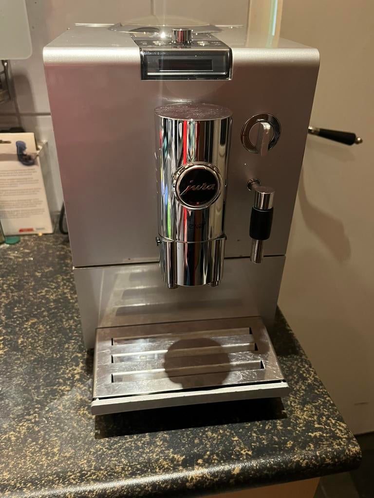 Jura ena 9, Witgoed en Apparatuur, Koffiezetapparaten, Ophalen of Verzenden, Koffiemachine