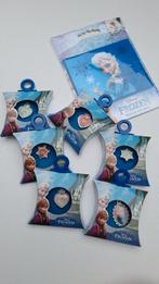 Frozen Bedels - Nieuw in Verpakking, Overige materialen, Nieuw, 4 bedels of meer, Ophalen