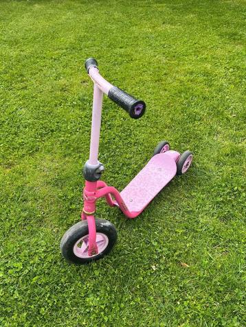 Roze Puky driewiel step beschikbaar voor biedingen