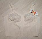 BH lingerie maagband Bh van Triumph maat 95 B L, Triumph, Ophalen of Verzenden, Beige, Body of Korset