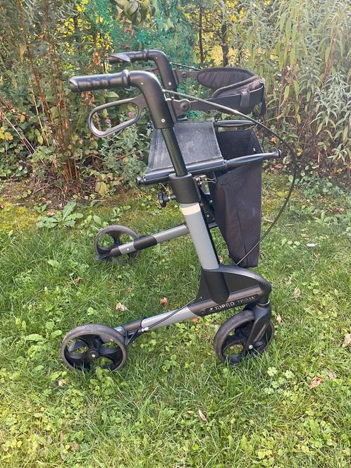 Topro Troja rollator met tas en rugleuning 100% in orde, Diversen, Rollators, Gebruikt, Opvouwbaar, Ophalen of Verzenden