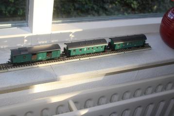 Märklin 4113 twee stuks rijtuigen en een  4115 beschikbaar voor biedingen