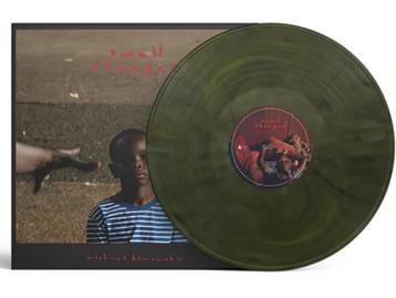 MICHAEL KIWANUKA – SMALL CHANGESGREEN COLOURED SIGNED LP!!! beschikbaar voor biedingen