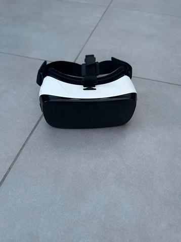 Samsung Gear VR bril beschikbaar voor biedingen