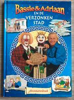 Bassie en Adriaan en de verzonken stad, Boeken, Verzenden, Zo goed als nieuw