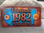 Metalen wandbord Friesland 1982, Huis en Inrichting, Woonaccessoires | Tekstborden en Spreuken, ., Nieuw, Ophalen of Verzenden