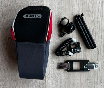 Setje race fiets accessoires beschikbaar voor biedingen