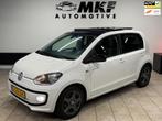 Volkswagen Up! 1.0 groove up! BlueMotion Airco/Pano/LMV/NAP!, Auto's, Volkswagen, Voorwielaandrijving, Euro 5, Gebruikt, Up!