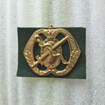 Baretembleem Geneeskundige Dienst, Verzamelen, Ophalen of Verzenden, Landmacht, Nederland, Embleem of Badge