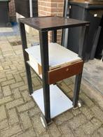 Degelijke praktische trolley/werkbank op wielen met 1 lade, Ophalen, Gebruikt, Minder dan 70 cm