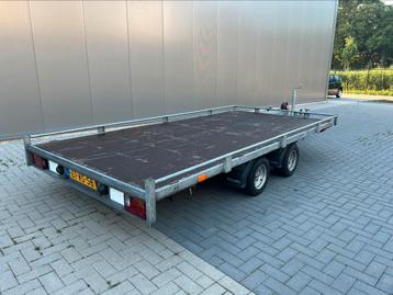 Autotransporter Eduard / 3000 kg / 2018 beschikbaar voor biedingen