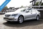 Lexus LS 600h Executive 32.227 ex btw - 1e eig. - dealer ond, Auto's, Lexus, Te koop, Zilver of Grijs, 5 stoelen, 2245 kg