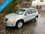 Volkswagen Tiguan 1.4 TSI Comfort&Design LET OP : MOTOR PROB, Auto's, Volkswagen, Voorwielaandrijving, Euro 5, Zwart, 4 cilinders