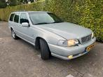 Volvo V70 2.4 140PK 1999 Grijs, koude airco, jaar APK!, Auto's, Voorwielaandrijving, 74 €/maand, Zwart, 1436 kg