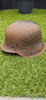 Duitse stahlhelm gereinigd met oxaalzuur mooie verf zichtbar, Verzamelen, Militaria | Tweede Wereldoorlog, Ophalen of Verzenden