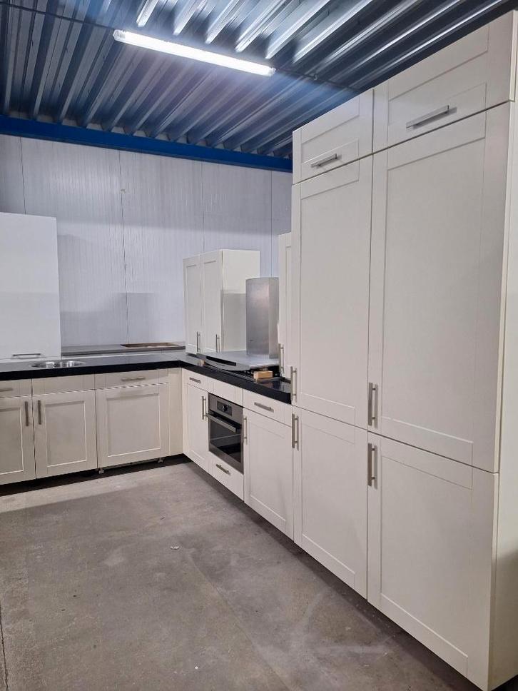 Complete keuken Compleet met APP 120Keukens op voorraad 2865, Huis en Inrichting, Keuken | Complete keukens, Zo goed als nieuw